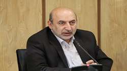 معاون وزیر جهادکشاورزی: برای ایجاد پالایشگاه گیاهان دارویی مجوز می‌دهیم.